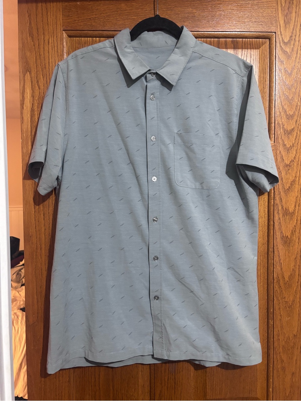 Vuori Men’s Button Down Shirt - Light Blue Pattern